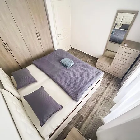 Beautiful Sunsets In 887 Apartment Golem (Tirana)